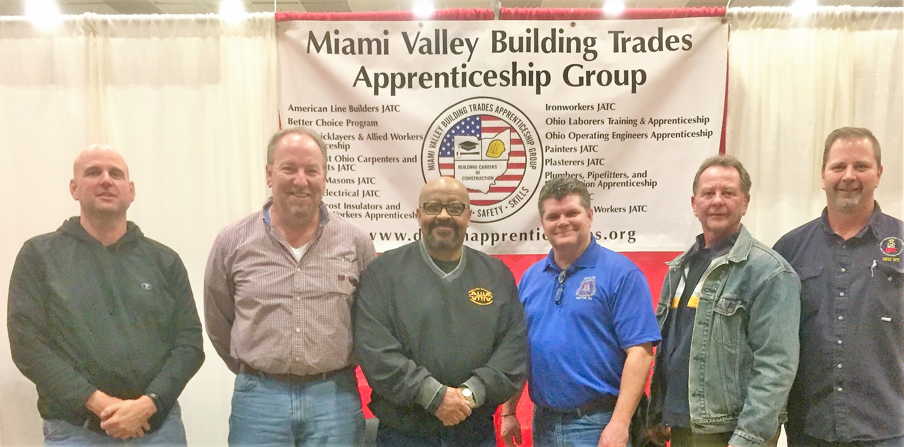 MV Building Trades Apprenticeship Group Attends Construction Career Expo